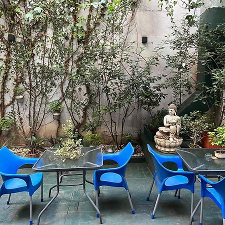 Bue Hotel Буенос Айрес Екстериор снимка
