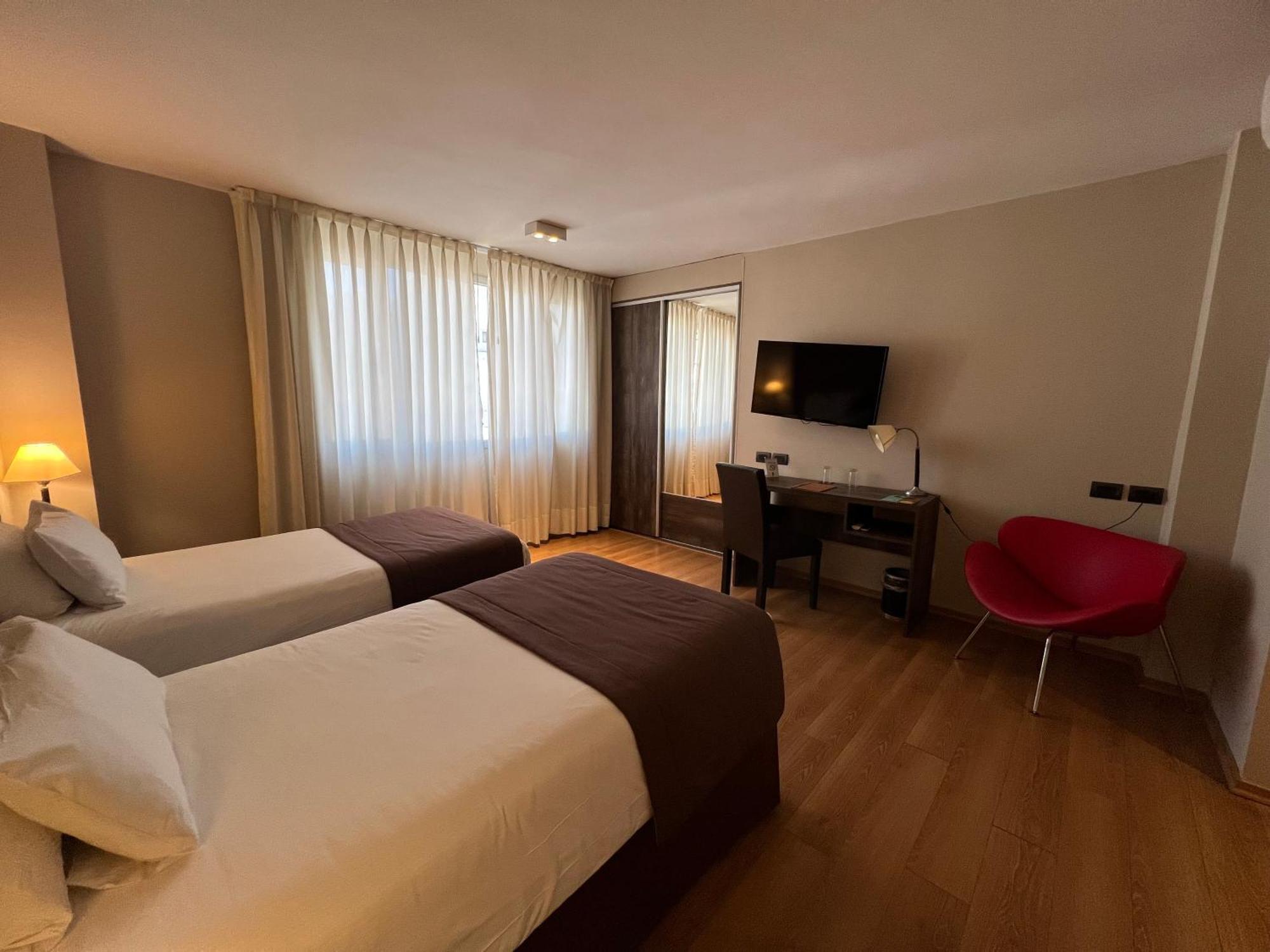 Bue Hotel Буенос Айрес Екстериор снимка