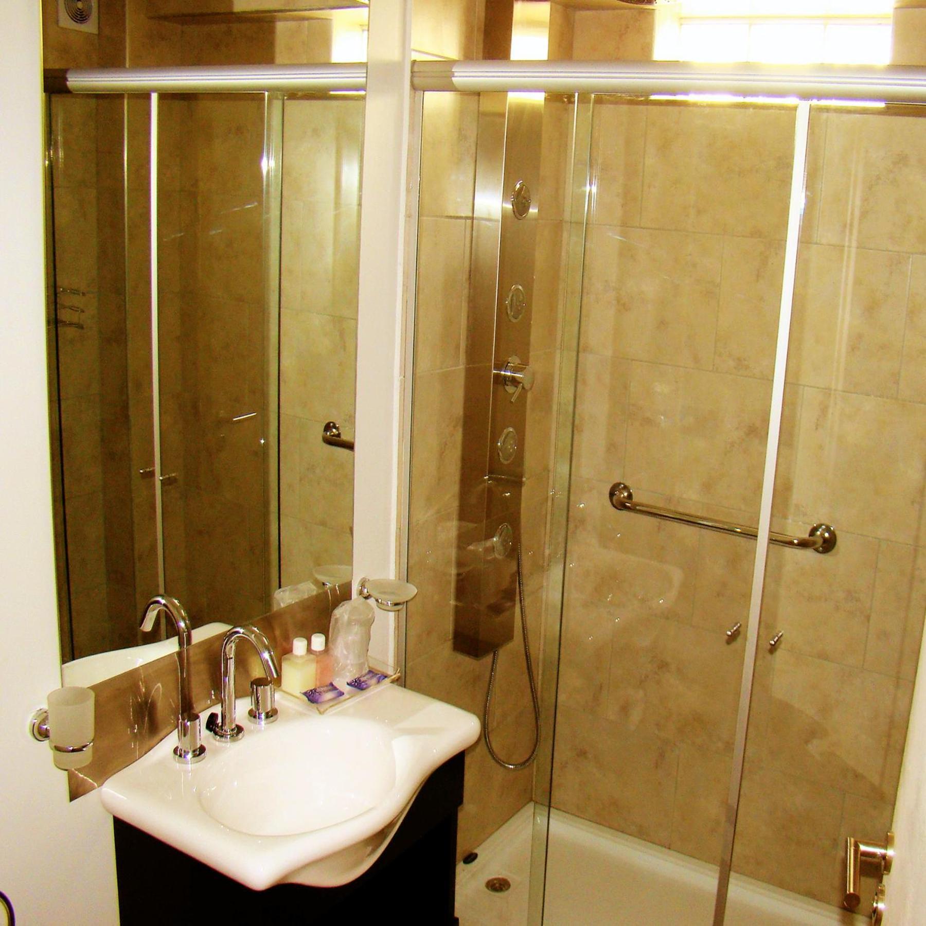 Bue Hotel Буенос Айрес Екстериор снимка