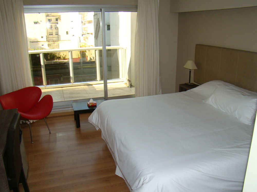 Bue Hotel Буенос Айрес Екстериор снимка